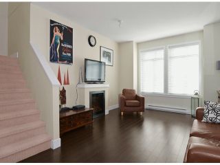 Photo 2: 86 8250 209B Street in Langley: Willoughby Heights Townhouse for sale in "OUTLOOK" : MLS®# F1404078