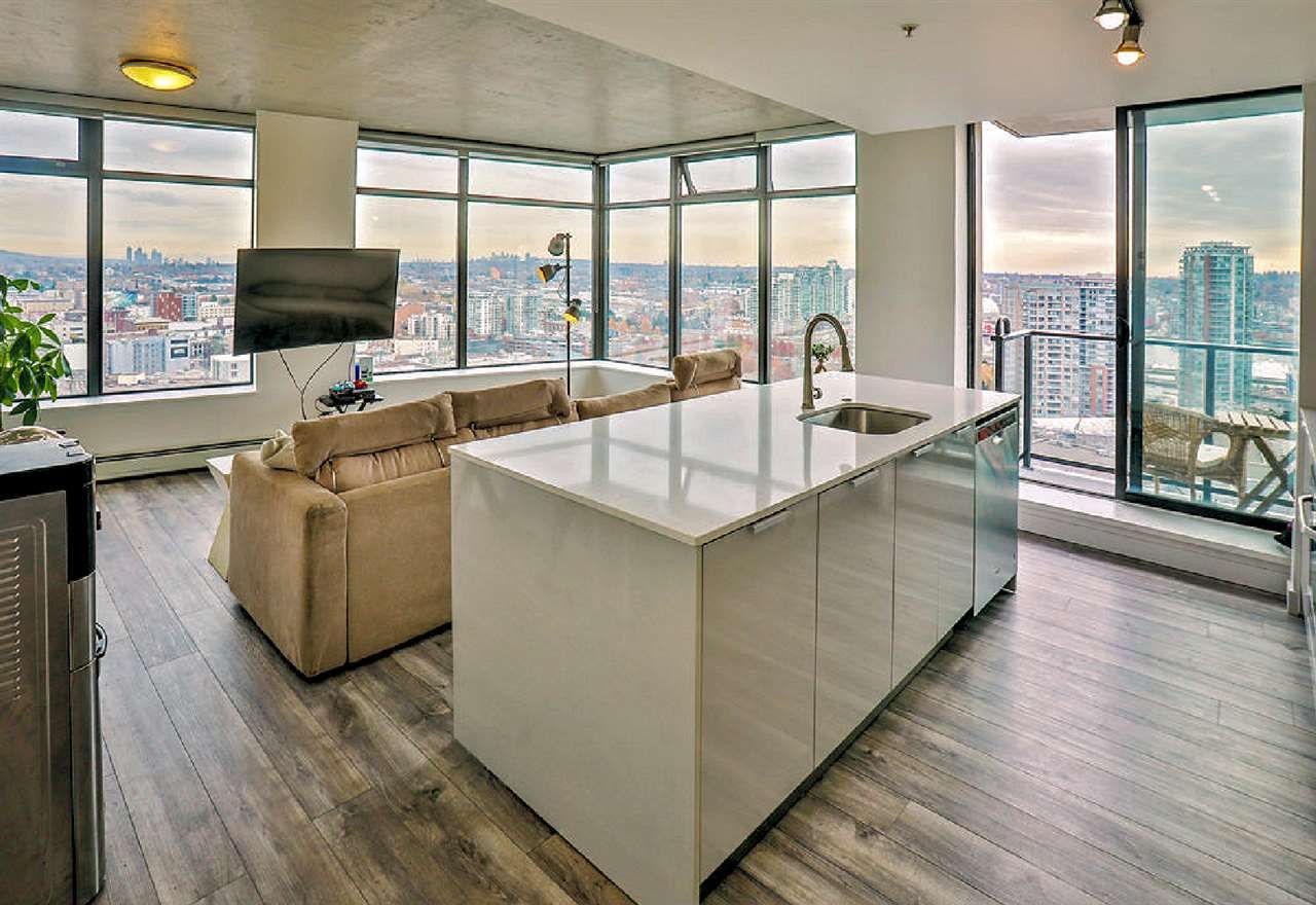 Photo 1: Photos: 2404 108 W CORDOVA Street in Vancouver: Downtown VW Condo for sale in "Woodwards" (Vancouver West)  : MLS®# R2419147