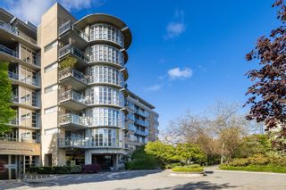 Photo 31: 105 2655 CRANBERRY Drive in Vancouver: Kitsilano Condo for sale in "NEW YORKER" (Vancouver West)  : MLS®# R2879981
