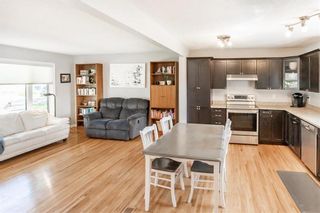 Photo 12: 867 Community Row in Winnipeg: Charleswood Residential for sale (1G)  : MLS®# 202212271