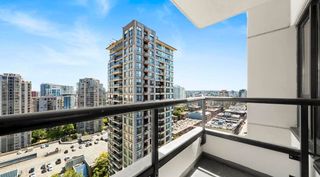 Main Photo: 1808 928 HOMER Street in Vancouver: Yaletown Condo for sale in "Yaletown Park 1" (Vancouver West)  : MLS®# R2883551