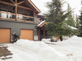 Photo 1: 4614 MONTEBELLO Place in Whistler: Whistler Village Townhouse for sale : MLS®# R2528597