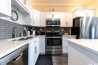 Photo 3: 215 545 Hassard Close in Saskatoon: Kensington Residential for sale : MLS®# SK900373