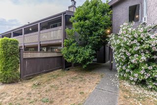 Photo 6: 516 34909 OLD YALE Road in Abbotsford: Abbotsford East Townhouse for sale in "The Gardens" : MLS®# R2717988