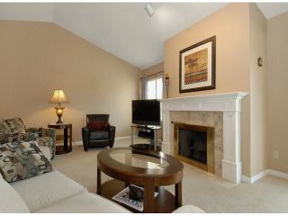 Photo 3: 103 1770 128TH Street in Surrey: Crescent Bch Ocean Pk. Townhouse for sale in "Palisades" (South Surrey White Rock)  : MLS®# F1302652