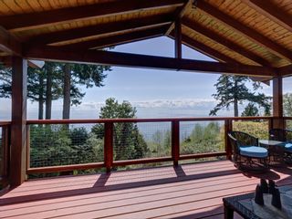 Photo 6: 82 HEAD Road in Gibsons: Gibsons & Area House for sale (Sunshine Coast)  : MLS®# R2711696