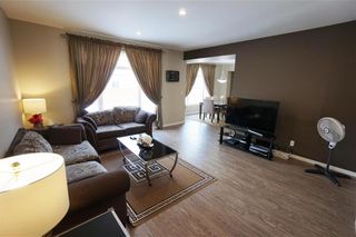 Photo 6: 386 Bonaventure Drive in Winnipeg: Bonavista Residential for sale (2J)  : MLS®# 202226982