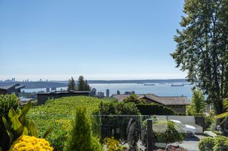 Photo 18: 2305 PALMERSTON Avenue in West Vancouver: Queens House for sale : MLS®# R2726041