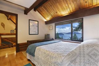 Photo 15: 307 BAYVIEW Place: Lions Bay House for sale (West Vancouver)  : MLS®# R2417582