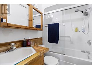 Photo 21: 2213 Lakeview Drive in Blind Bay: House for sale : MLS®# 10310249