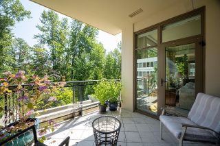 Photo 12: 300 508 WATERS EDGE Crescent in West Vancouver: Park Royal Condo for sale in "Waters Edge" : MLS®# R2603376