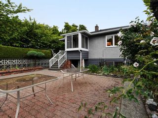 Photo 18: 2309 RUPERT Street in Vancouver: Renfrew VE House for sale (Vancouver East)  : MLS®# R2398091