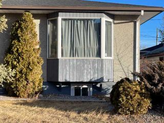 Photo 10: 4 Rossburn Crescent SW in Calgary: Rosscarrock Detached for sale : MLS®# A2099004
