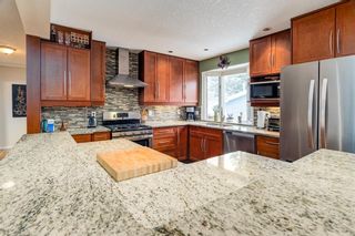 Photo 10: 103 Southampton Drive SW in Calgary: Southwood Detached for sale : MLS®# A1207656