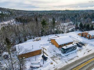 Photo 9: 327 Highway 3 in Simms Settlement: 405-Lunenburg County Residential for sale (South Shore)  : MLS®# 202129280