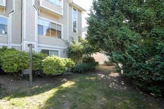 Photo 19: 111 2450 HAWTHORNE Avenue in Port Coquitlam: Central Pt Coquitlam Townhouse for sale in "Country Park Estates" : MLS®# R2213716