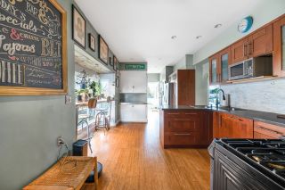 Photo 4: 3354 E GEORGIA Street in Vancouver: Renfrew VE House for sale (Vancouver East)  : MLS®# R2871665