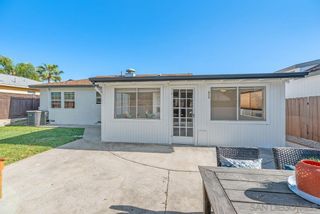 Photo 4: House for sale : 2 bedrooms : 5020 Orcutt Ave in San Diego