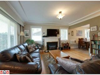 Photo 2: 15452 17TH Avenue in Surrey: King George Corridor House for sale (South Surrey White Rock)  : MLS®# F1221130