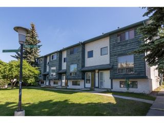 Photo 1: 149 6915 Ranchview Drive NW in Calgary: Ranchlands Row/Townhouse for sale : MLS®# A1189850