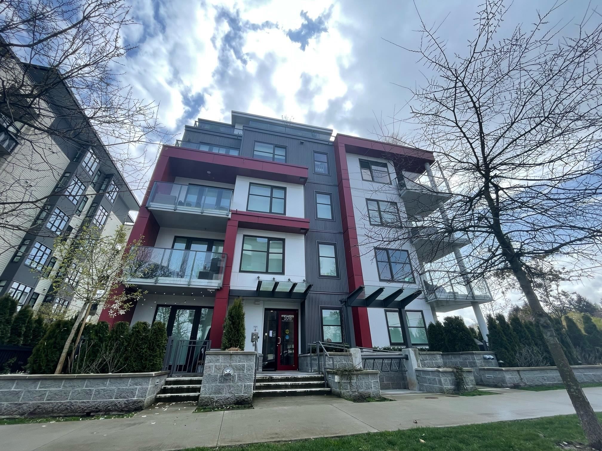 Main Photo: 304 108 E 35TH Avenue in Vancouver: Main Condo for sale in "THE CREST" (Vancouver East)  : MLS®# R2699597