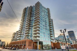 Main Photo: 1806 519 RIVERFRONT Avenue SE in Calgary: Downtown East Village Condo for sale : MLS®# C4143848