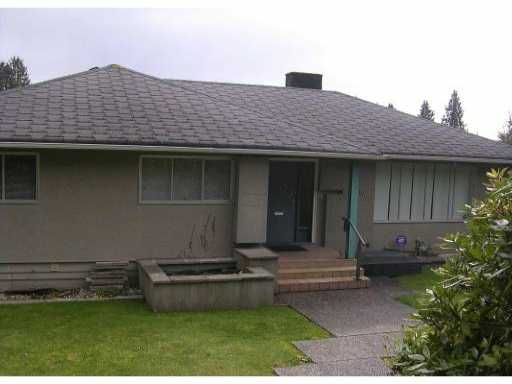Main Photo: 1410 QUEENS AVE in West Vancouver: Ambleside House for sale