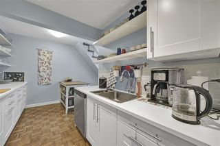 Photo 4: PH4 2410 CORNWALL Avenue in Vancouver: Kitsilano Condo for sale in "Spinnaker" (Vancouver West)  : MLS®# R2465587