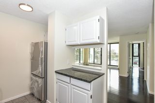 Photo 10: 304 4165 MAYWOOD Street in Burnaby: Metrotown Condo for sale in "Place on the Park" (Burnaby South)  : MLS®# R2681147