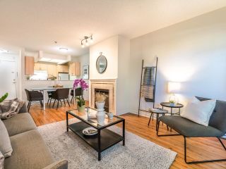Photo 13: 108 1925 W 2ND Avenue in Vancouver: Kitsilano Condo for sale in "WINDGATE BEACHSIDE" (Vancouver West)  : MLS®# R2715831