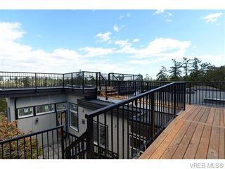 Photo 3: 1602 lloyd Pl in VICTORIA: VR Six Mile House for sale (View Royal)  : MLS®# 745159