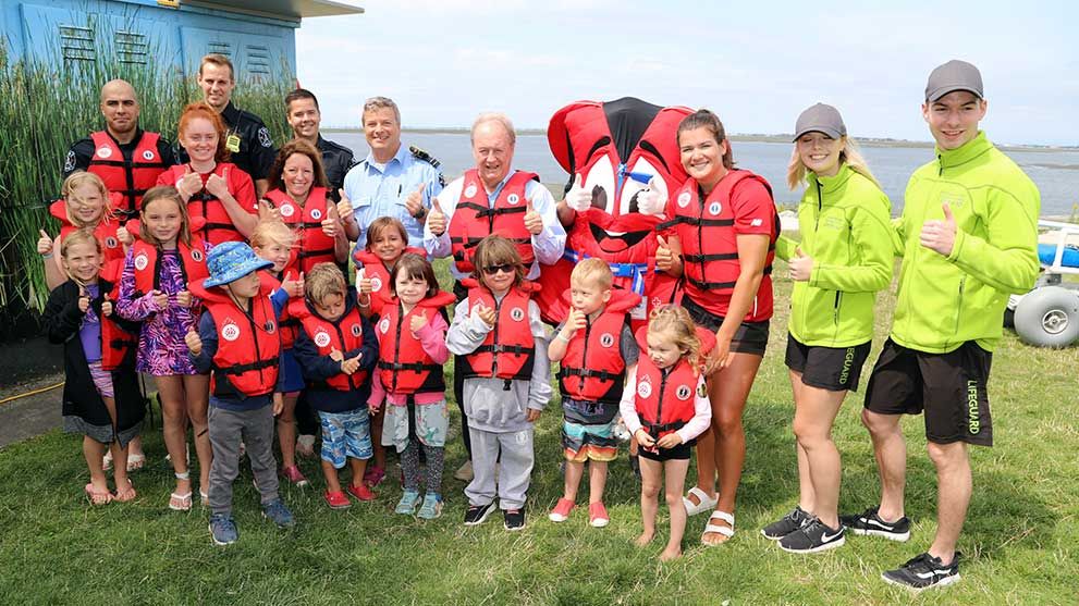 Crescent Beach launches new free life jacket rental program