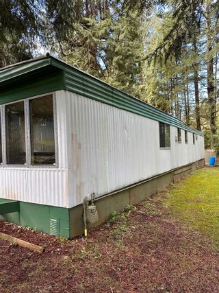 Photo 16: 18 1416 NORTH Road in Gibsons: Gibsons & Area Manufactured Home for sale in "BEARS TALE VILLAGE" (Sunshine Coast)  : MLS®# R2868845
