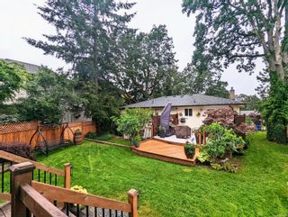 Photo 38: 1327 Dunsterville Ave in Saanich: SW Strawberry Vale House for sale (Saanich West)  : MLS®# 908318
