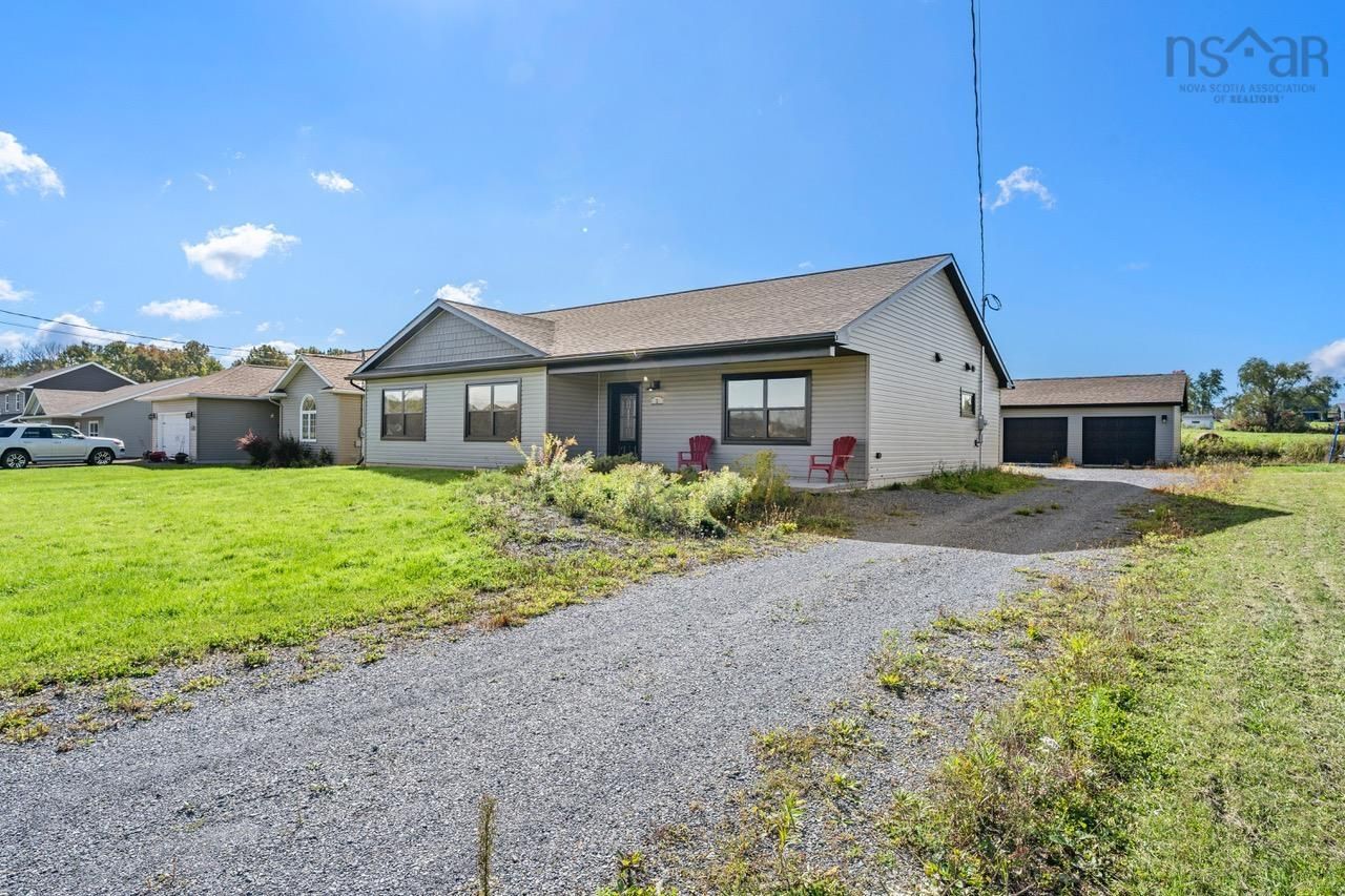 Main Photo: 3 Jean Street in Plymouth: 108-Rural Pictou County Residential for sale (Northern Region)  : MLS®# 202402441