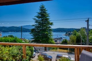 Photo 4: 517 SOUTH FLETCHER Street in Gibsons: Gibsons & Area House for sale (Sunshine Coast)  : MLS®# R2599686