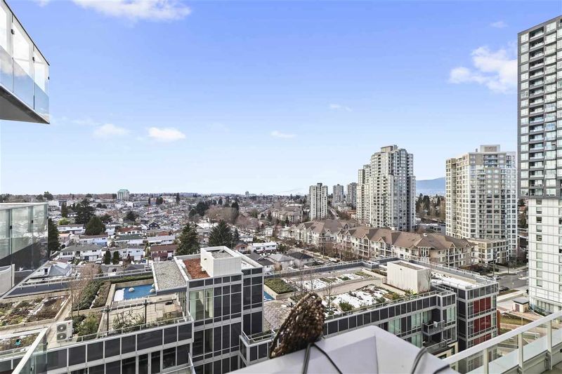 FEATURED LISTING: 1103 - 5665 BOUNDARY Road Burnaby