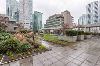 Photo 19: 1202 1211 MELVILLE Street in Vancouver: Coal Harbour Condo for sale in "The Ritz" (Vancouver West)  : MLS®# R2223413
