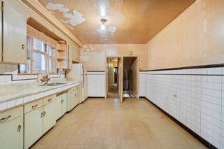 Photo 13: 54 Montrose Avenue in Toronto: Palmerston-Little Italy House (2 1/2 Storey) for sale (Toronto C01)  : MLS®# C5412510