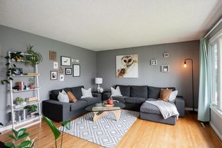 Photo 3: 19 Gerrond Bay in Winnipeg: Crestview House for sale (5H)  : MLS®# 202211230