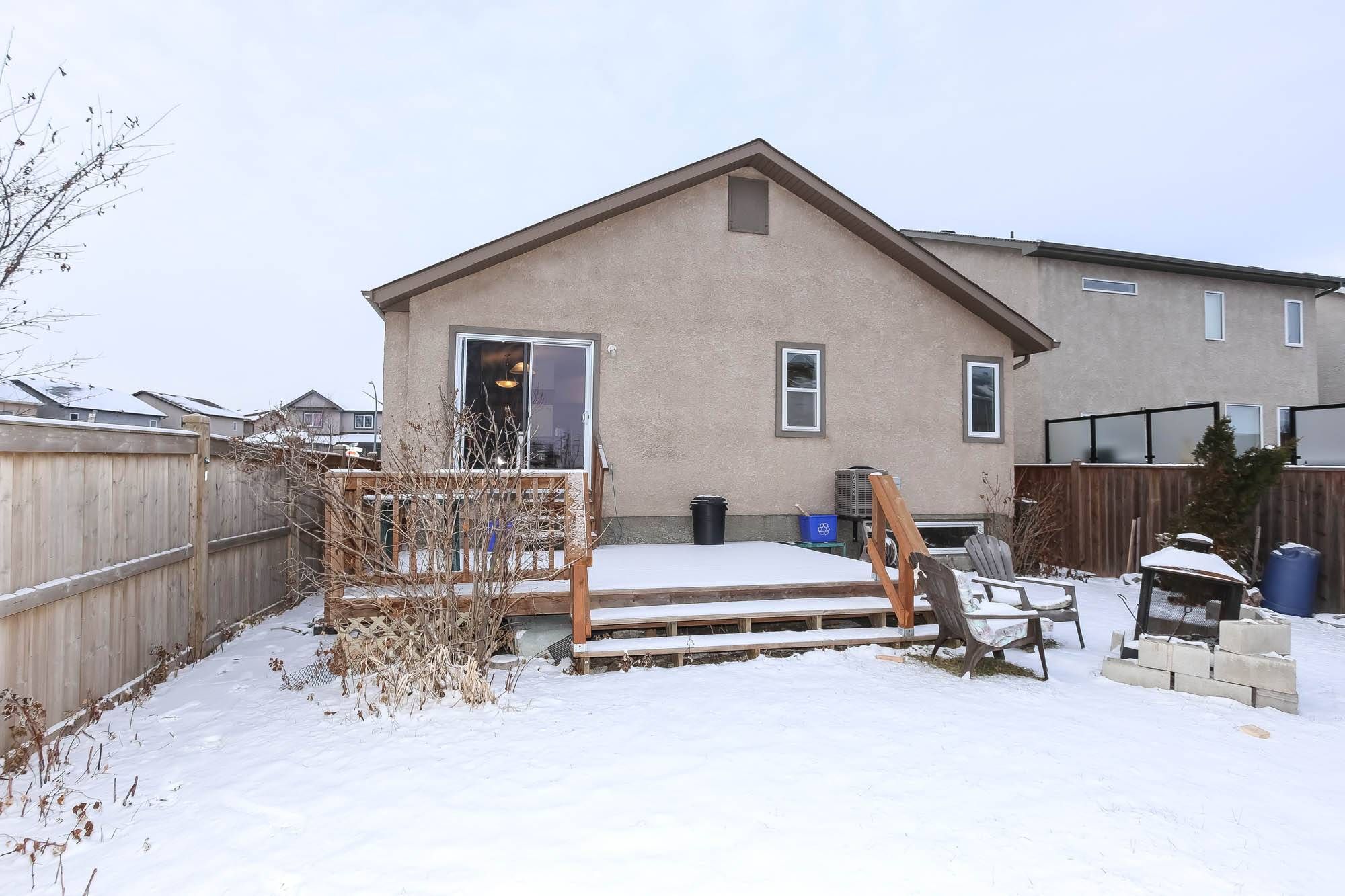 Photo 21: Photos: 140 Reg Wyatt Way in Winnipeg: Harbour View South Single Family Detached for sale ()  : MLS®# 1932525