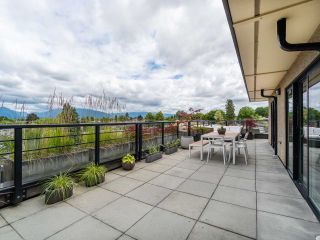 Photo 24: PH1 1777 KINGSWAY Avenue in Vancouver: Victoria VE Condo for sale in "NORTHVIEW LANDING" (Vancouver East)  : MLS®# R2474993