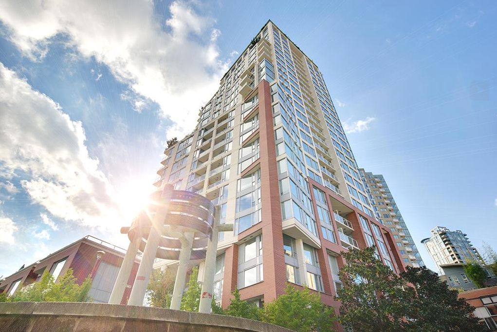 Main Photo: 1610 550 TAYLOR Street in Vancouver: Downtown VW Condo for sale in "The Taylor" (Vancouver West)  : MLS®# R2251836