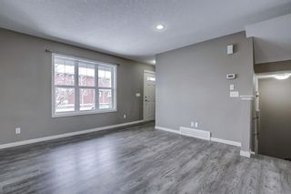 Photo 5: 123 Chaparral Valley Gardens SE in Calgary: Chaparral Row/Townhouse for sale : MLS®# A1216112