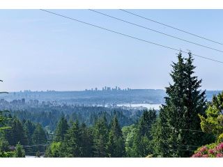 Photo 20: 91 BONNYMUIR Drive in West Vancouver: Glenmore House for sale : MLS®# V1127395