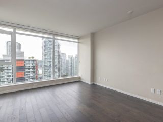Photo 3: 2603 1351 CONTINENTAL Street in Vancouver: Downtown VW Condo for sale (Vancouver West)  : MLS®# R2814458