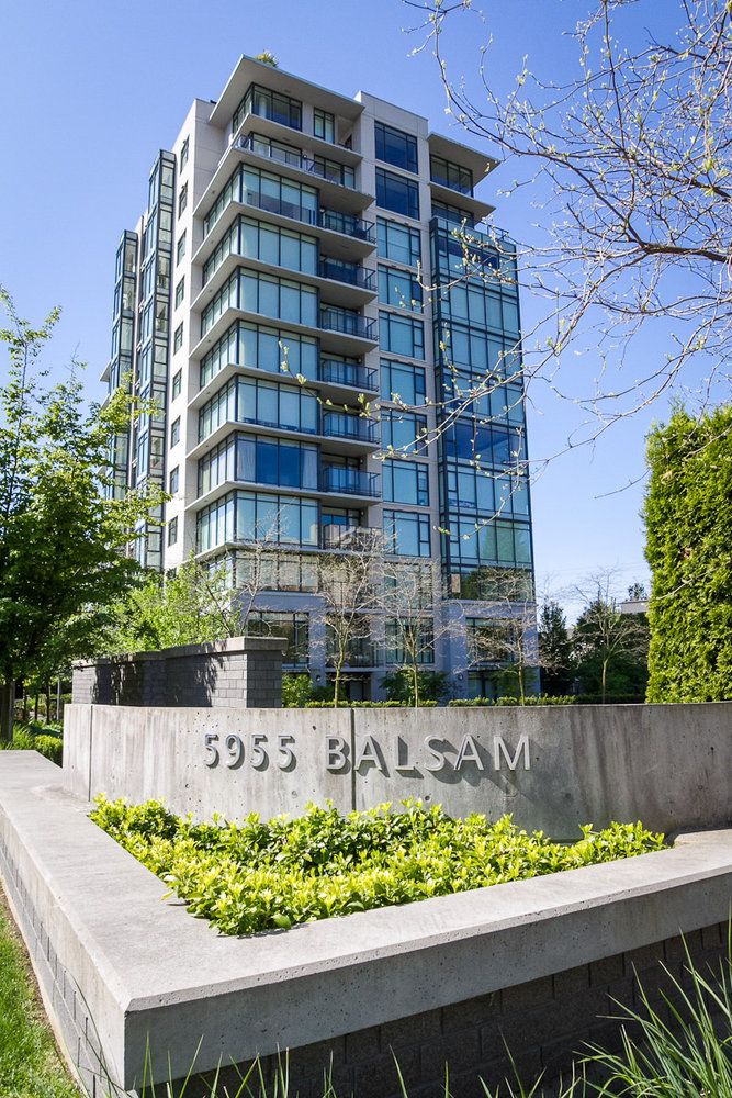 Main Photo: 1202 5955 BALSAM Street in Vancouver West: Home for sale : MLS®# V1035156