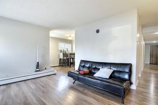 Photo 13: 2137 70 GLAMIS Drive SW in Calgary: Glamorgan Apartment for sale : MLS®# C4299389