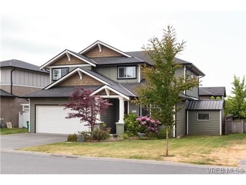 Main Photo: 4066 Copperridge Lane in VICTORIA: SW Glanford House for sale (Saanich West)  : MLS®# 732504