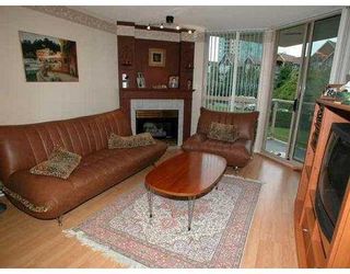 Photo 2: 208 1199 EASTWOOD ST in Coquitlam: North Coquitlam Condo for sale in "SELKIRK" : MLS®# V593769
